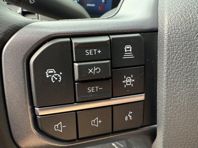 new 2025 Ford F-150 car, priced at $61,594