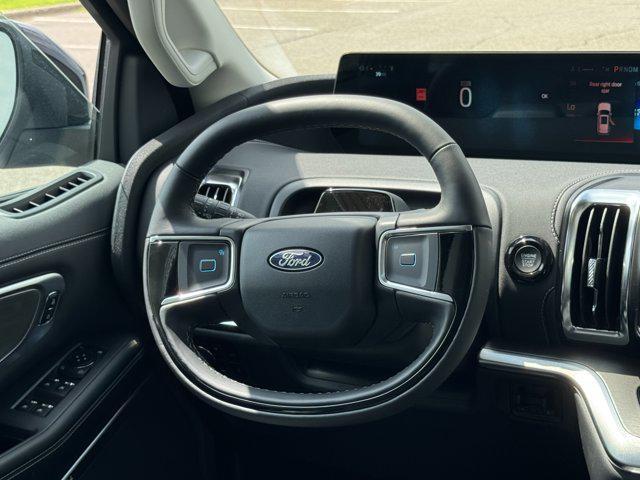 new 2025 Ford Expedition car, priced at $79,175