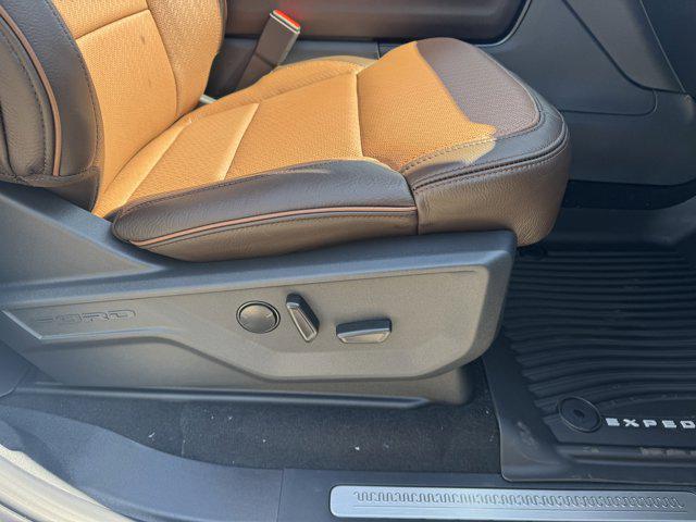 new 2025 Ford Expedition Max car, priced at $89,165