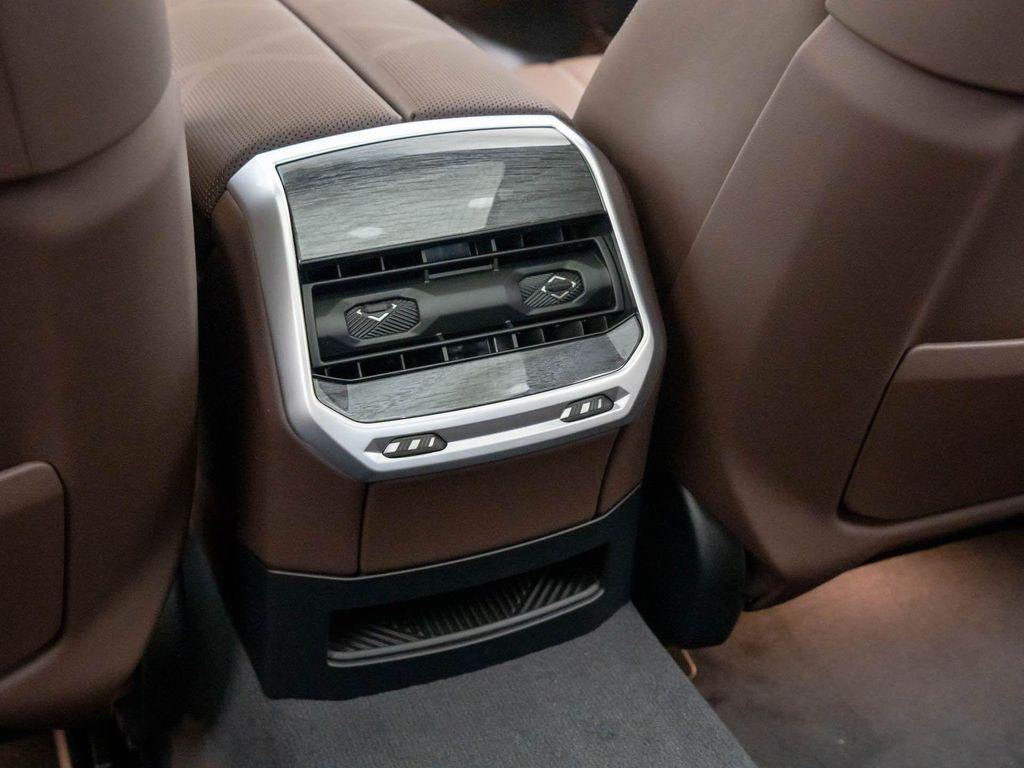 new 2025 BMW i7 car, priced at $110,925
