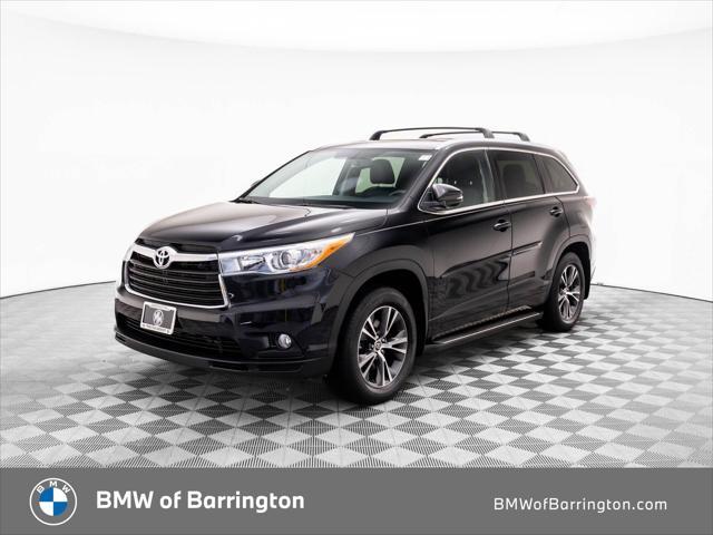 used 2016 Toyota Highlander car, priced at $26,900