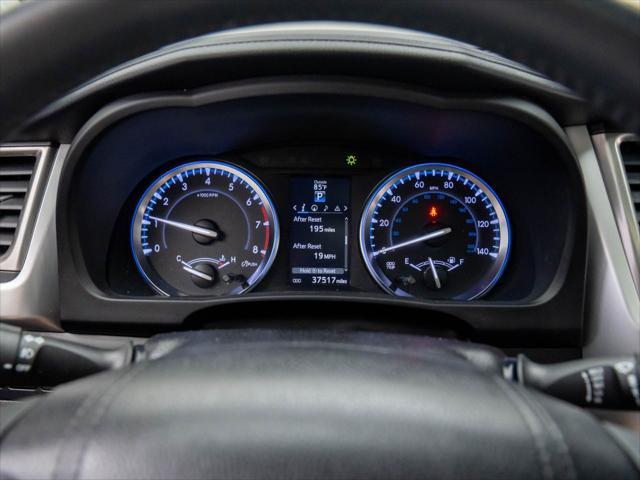 used 2016 Toyota Highlander car, priced at $26,900