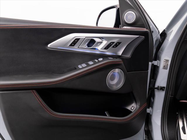 new 2025 BMW XM car, priced at $186,175