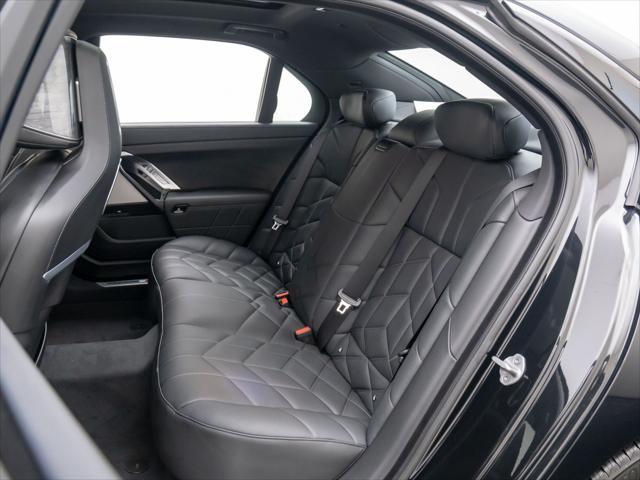 new 2025 BMW 760 car, priced at $127,925