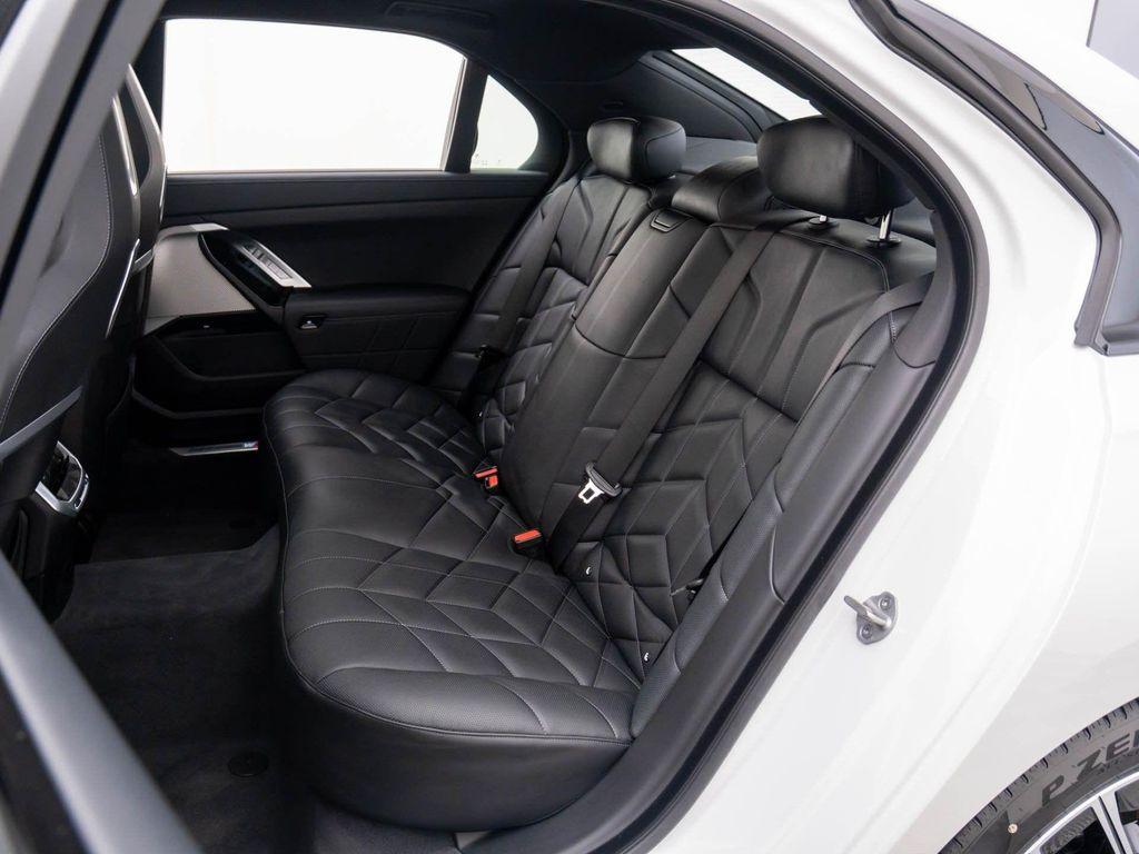 new 2025 BMW 760 car, priced at $127,325