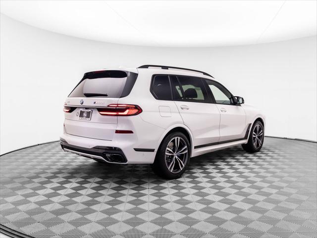 new 2025 BMW X7 car, priced at $114,275