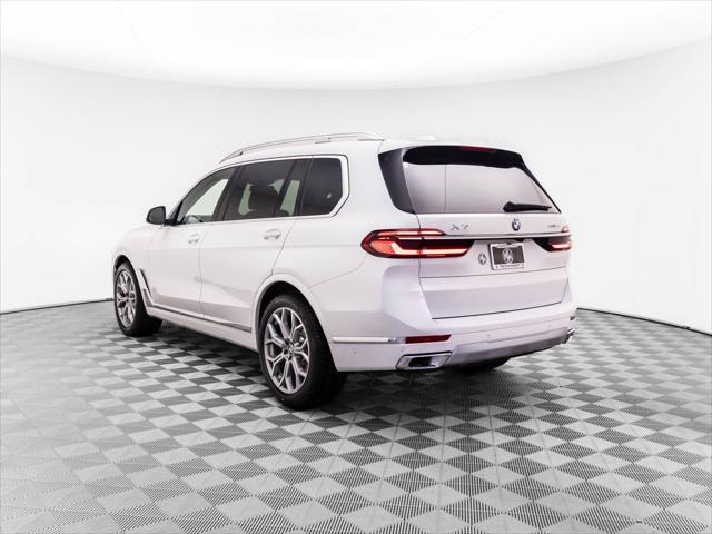 new 2025 BMW X7 car, priced at $89,025