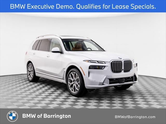 new 2025 BMW X7 car, priced at $89,025