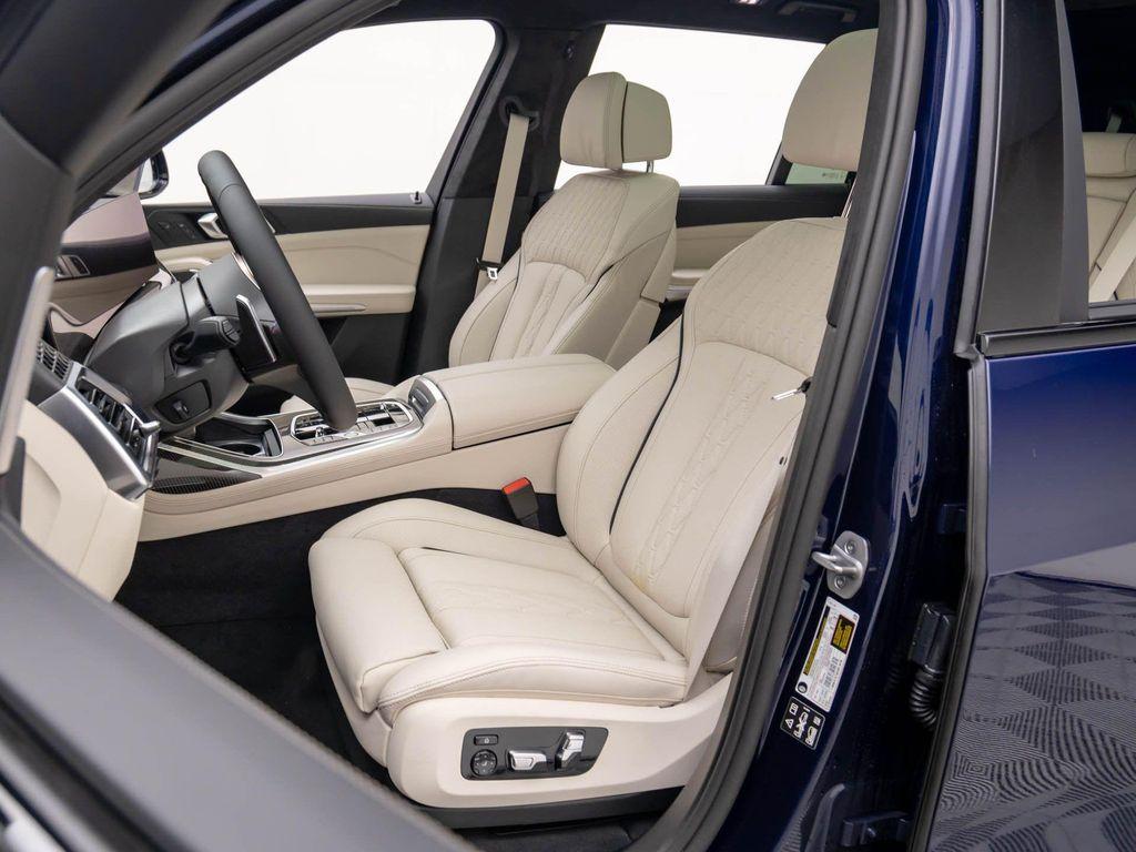 new 2026 BMW X7 car, priced at $126,975