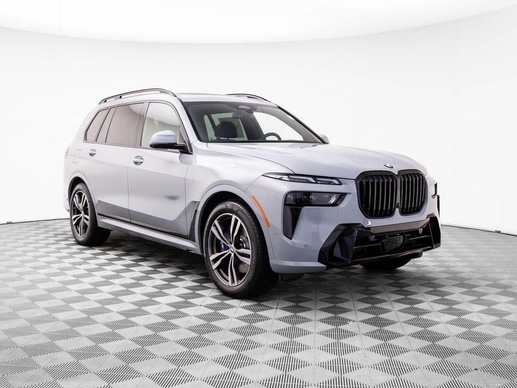 new 2026 BMW X7 car, priced at $101,725