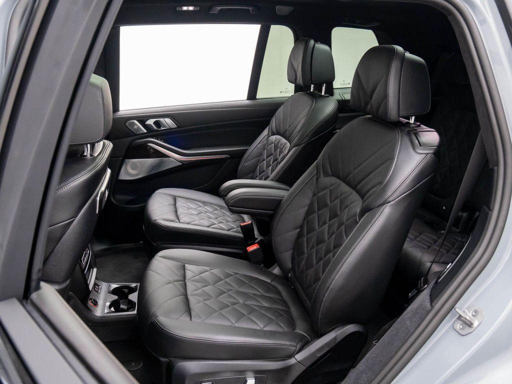 new 2026 BMW X7 car, priced at $101,725