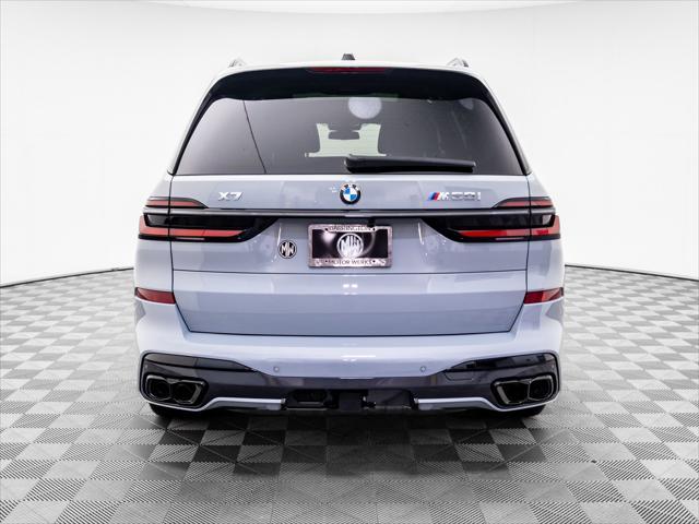 new 2025 BMW X7 car, priced at $121,105