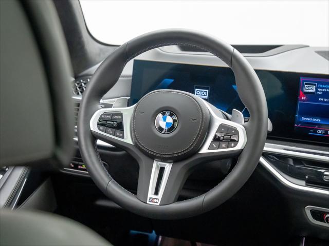 new 2025 BMW X7 car, priced at $121,105