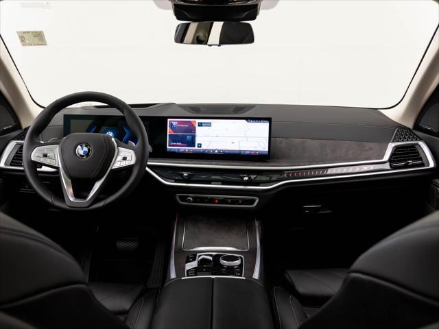 new 2025 BMW X7 car, priced at $91,935