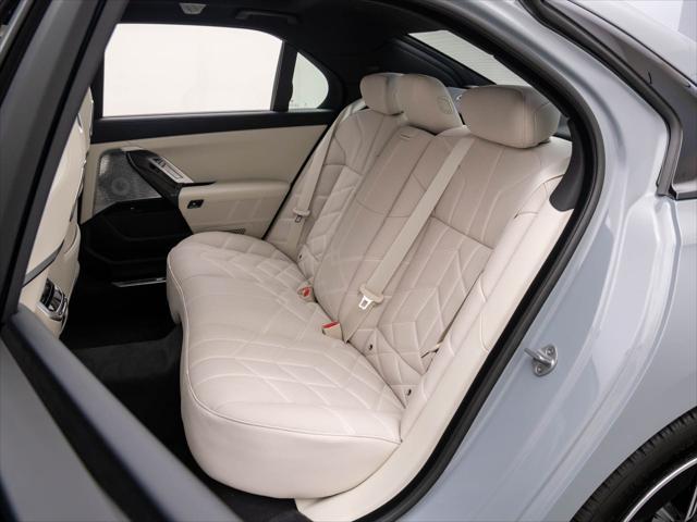 new 2025 BMW 760 car, priced at $133,010