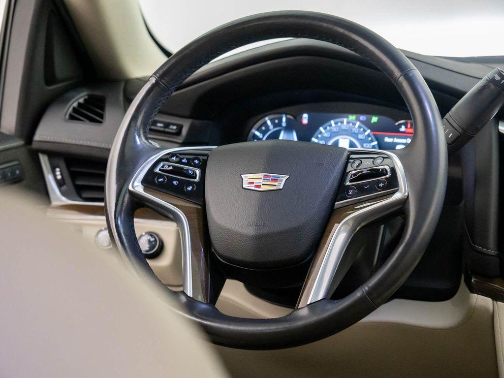 used 2020 Cadillac Escalade car, priced at $35,900