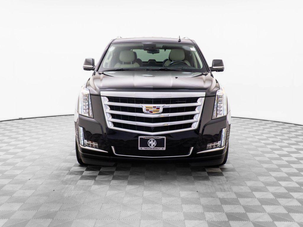 used 2020 Cadillac Escalade car, priced at $35,900
