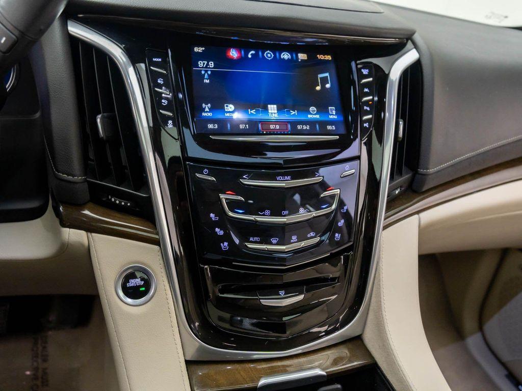 used 2020 Cadillac Escalade car, priced at $35,900