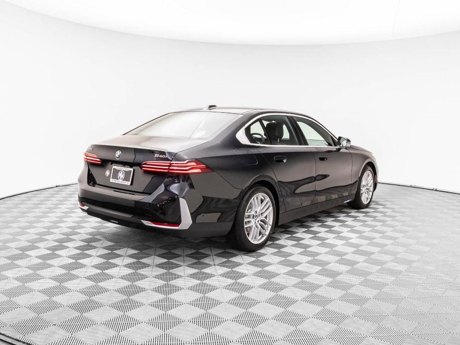 new 2024 BMW 540 car, priced at $67,675