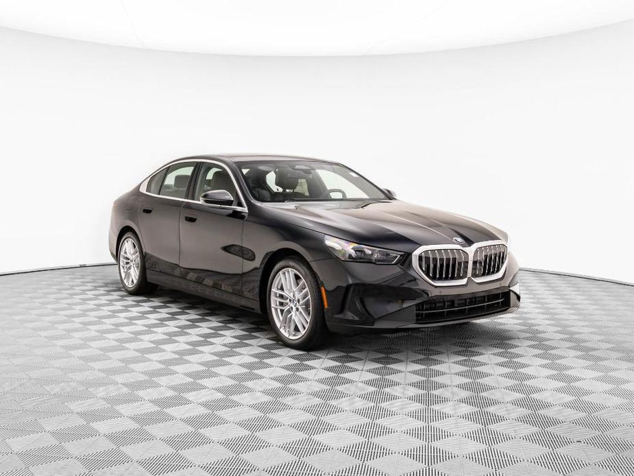 new 2024 BMW 540 car, priced at $67,675