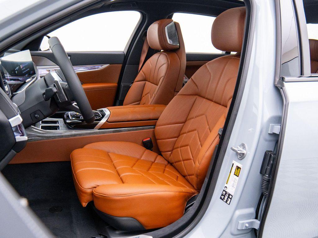 new 2025 BMW 760 car, priced at $126,805