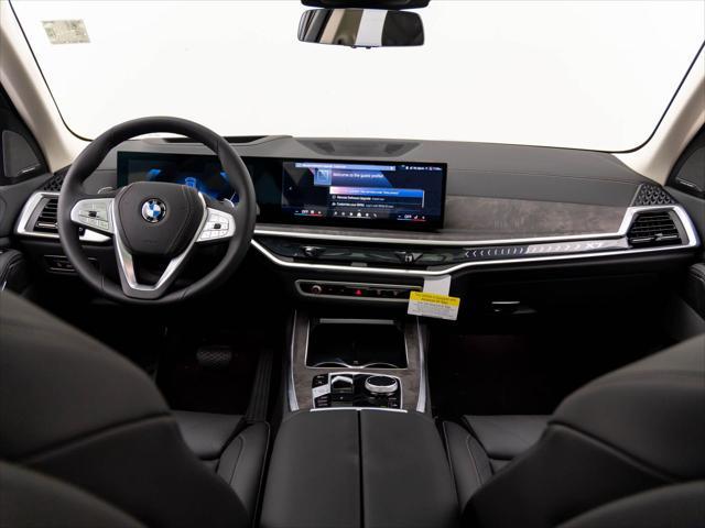 new 2025 BMW X7 car, priced at $88,185