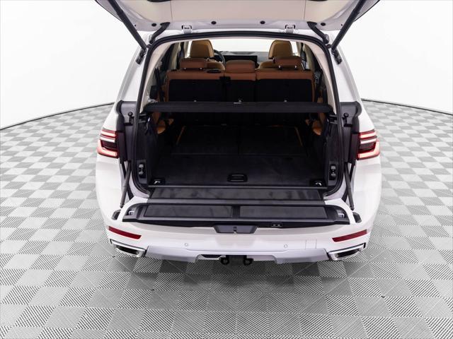 new 2025 BMW X7 car, priced at $89,625