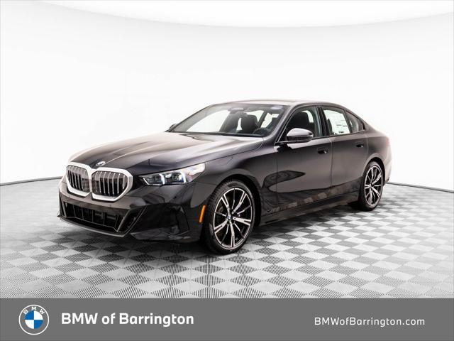 new 2025 BMW 540 car, priced at $77,275