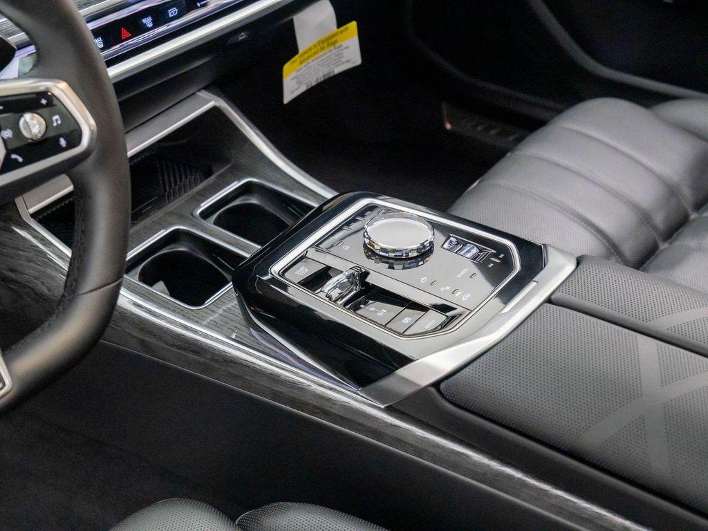 new 2025 BMW i7 car, priced at $113,930