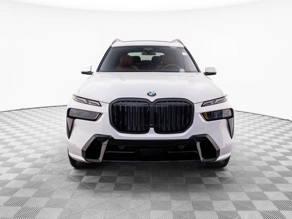 new 2026 BMW X7 car, priced at $104,285
