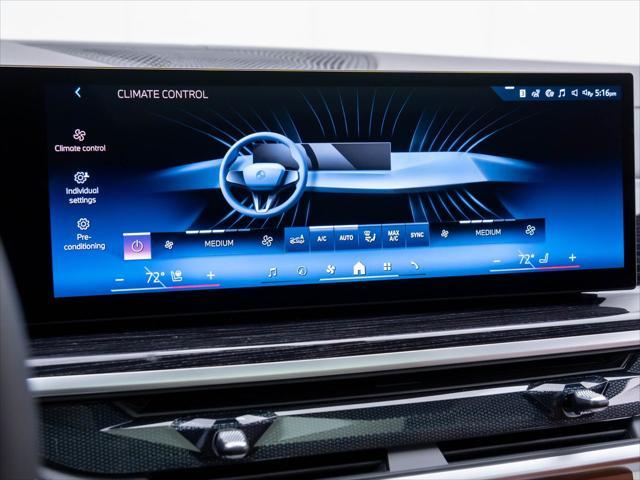 new 2026 BMW X7 car, priced at $104,285