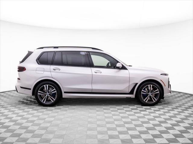 new 2026 BMW X7 car, priced at $104,285