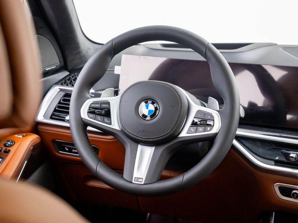 new 2026 BMW X7 car, priced at $104,285