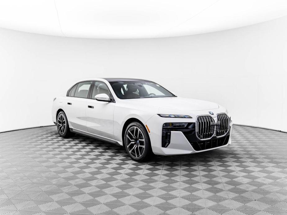 new 2024 BMW 760 car, priced at $130,090