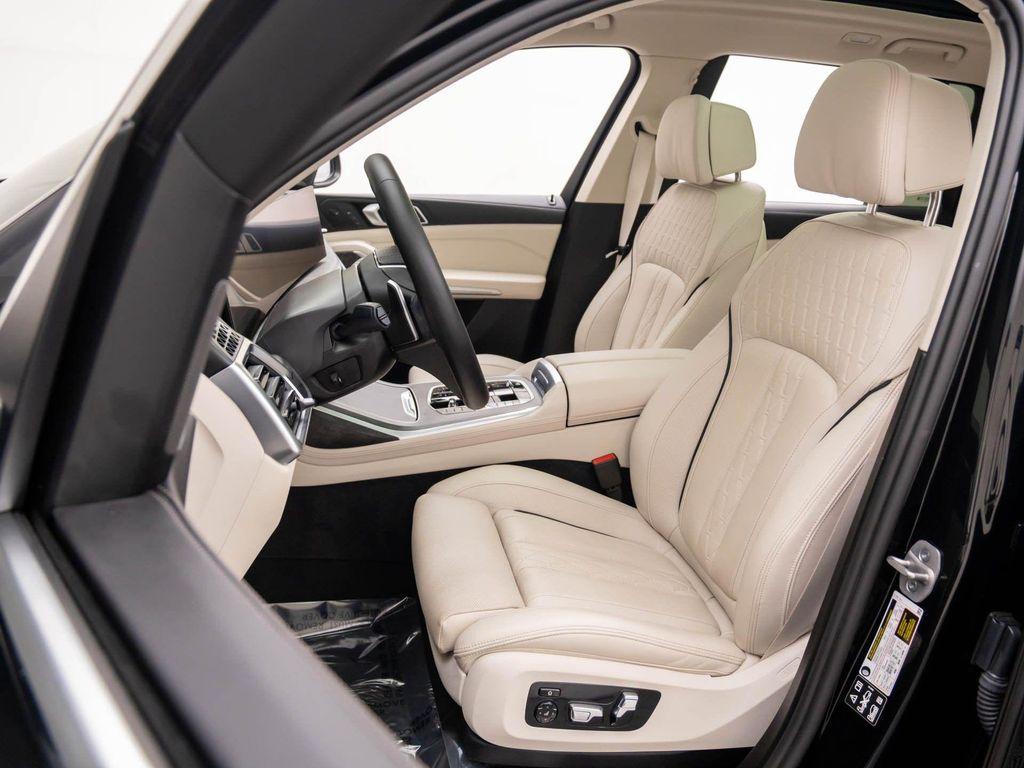 used 2025 BMW X7 car, priced at $86,000
