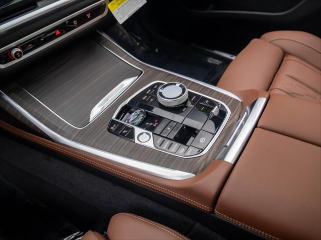new 2026 BMW X7 car, priced at $117,925