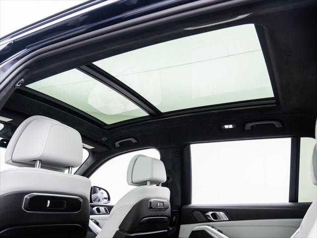 new 2025 BMW X7 car, priced at $95,810