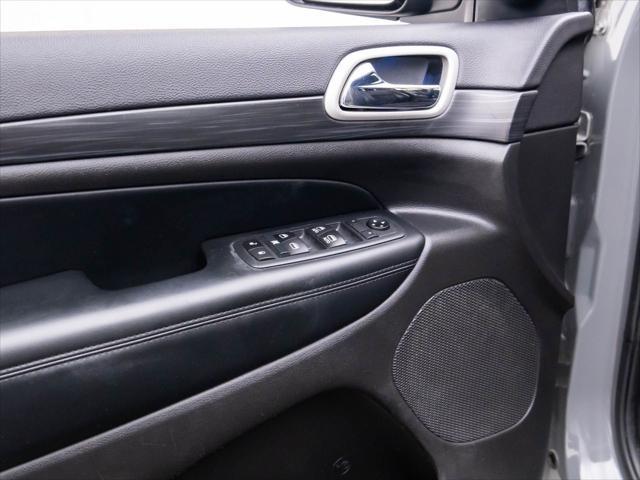used 2020 Jeep Grand Cherokee car, priced at $28,900