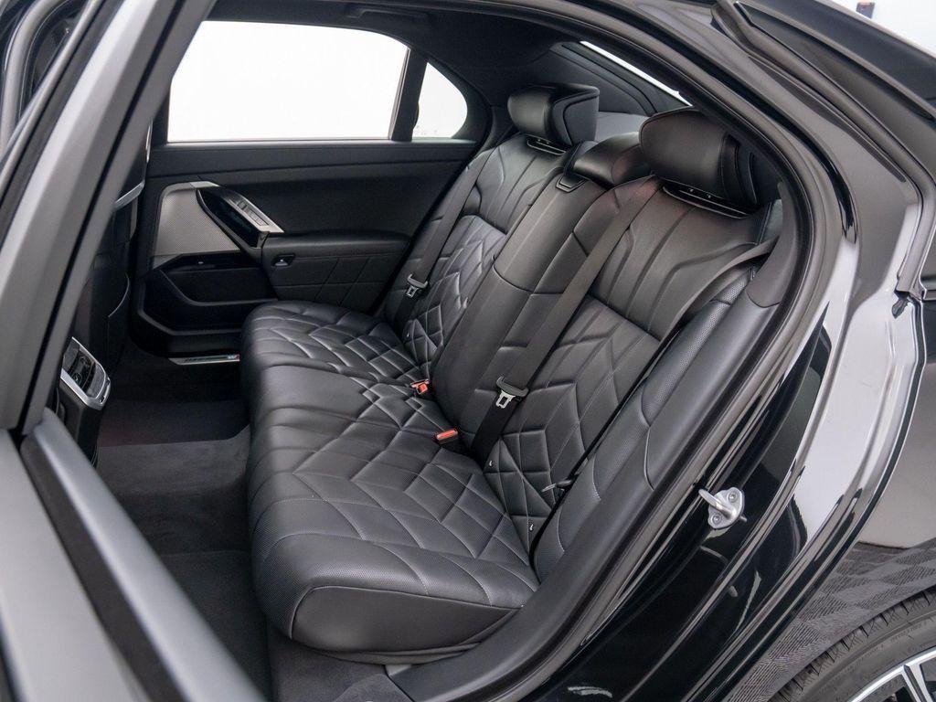 new 2025 BMW i7 car, priced at $129,125