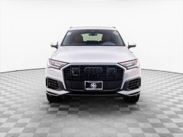 used 2022 Audi Q7 car, priced at $33,200