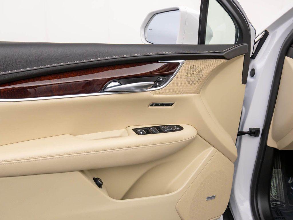 used 2019 Cadillac XT5 car, priced at $27,600