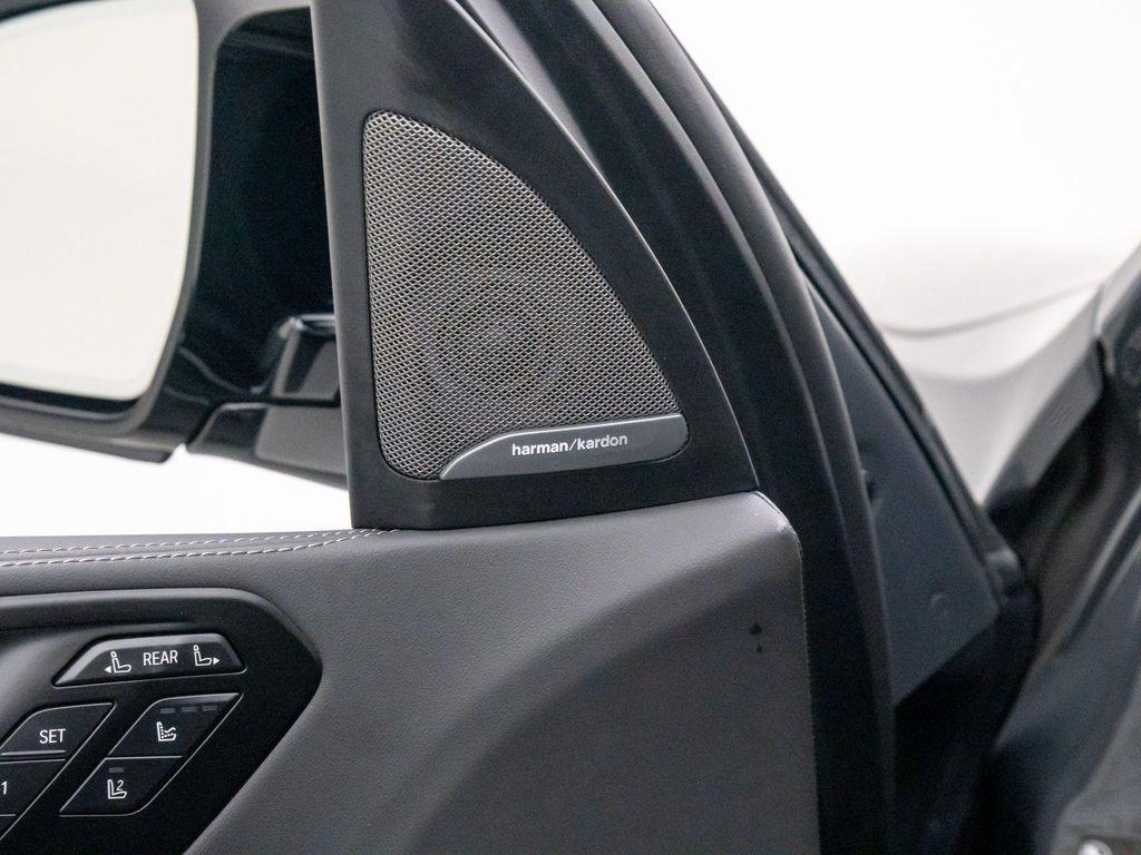 new 2026 BMW X7 car, priced at $124,425