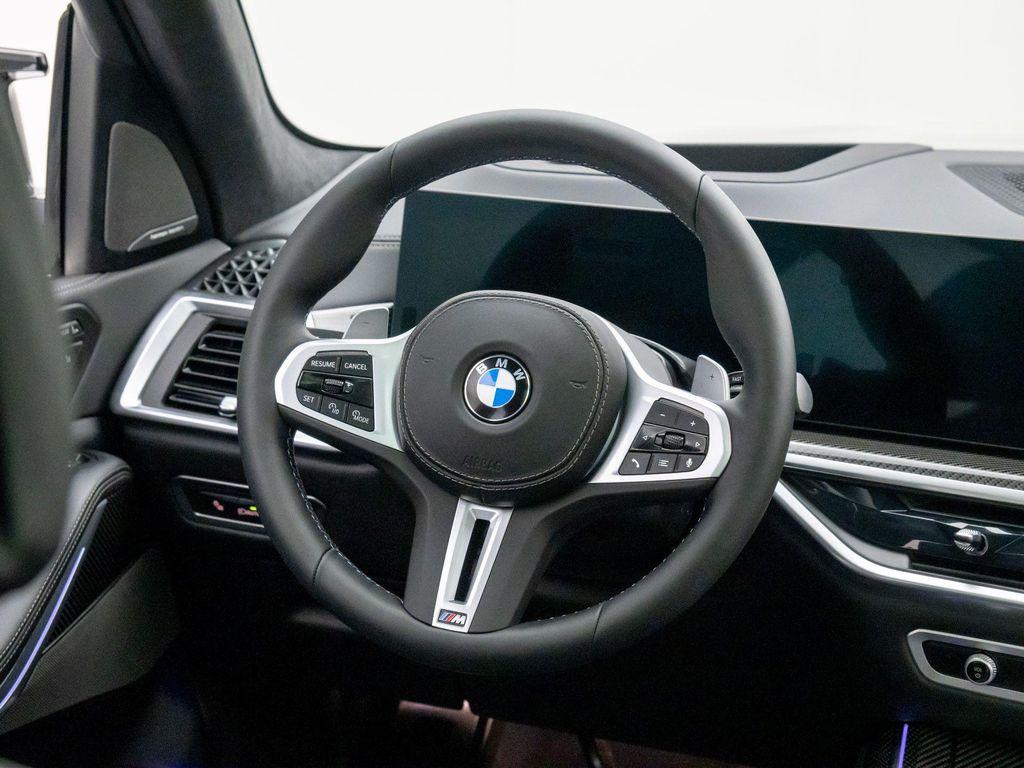 new 2026 BMW X7 car, priced at $124,425