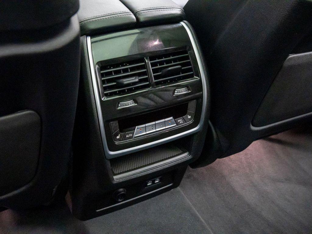 new 2026 BMW X7 car, priced at $124,425