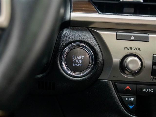used 2016 Lexus ES 350 car, priced at $17,300