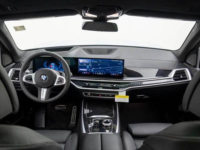 new 2025 BMW X7 car, priced at $101,640