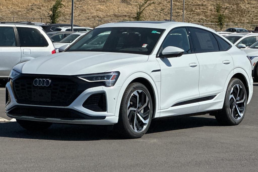 new 2024 Audi Q8 e-tron car, priced at $78,005