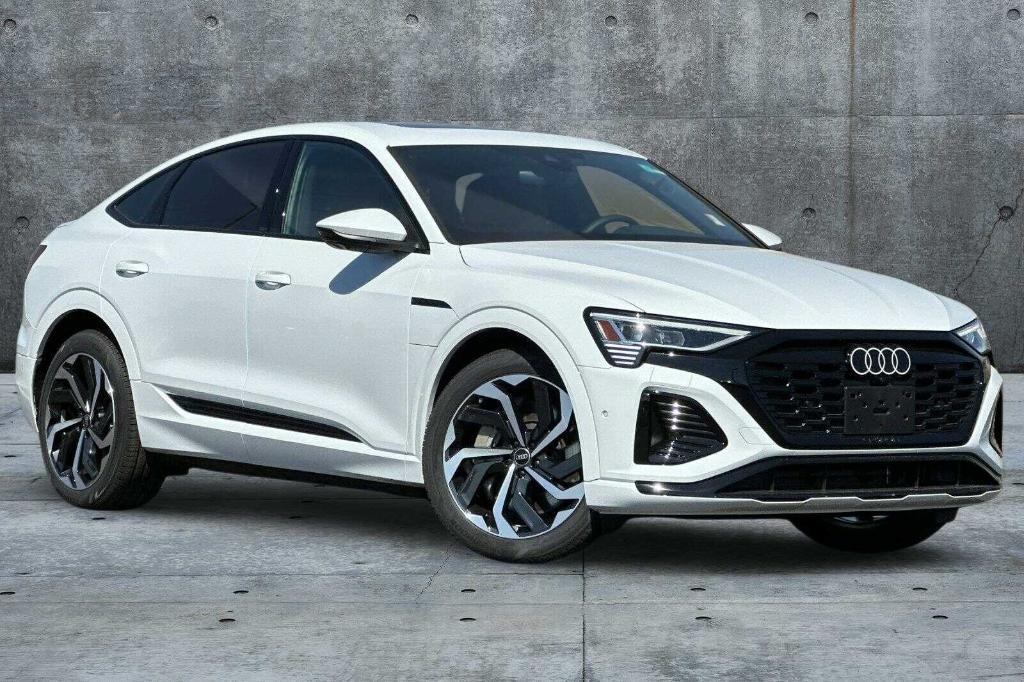 new 2024 Audi Q8 e-tron car, priced at $77,505