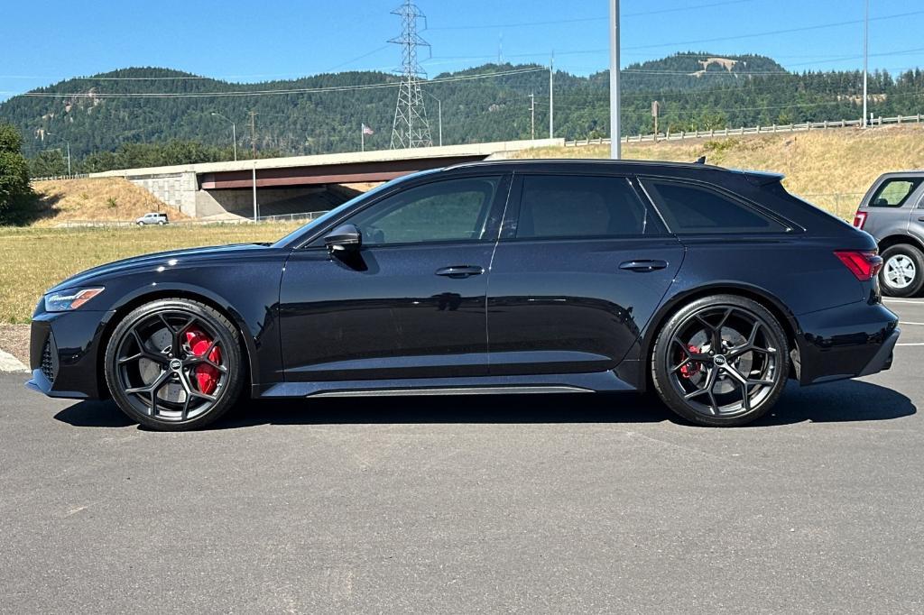 new 2025 Audi RS 6 Avant car, priced at $150,490