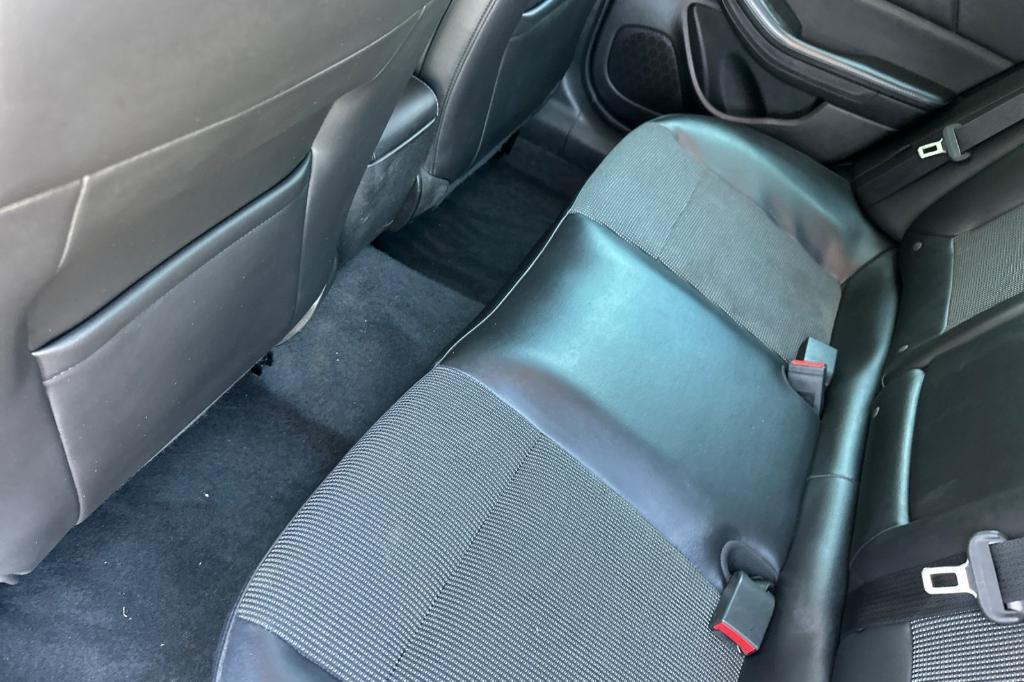 used 2015 Chevrolet Malibu car, priced at $7,995